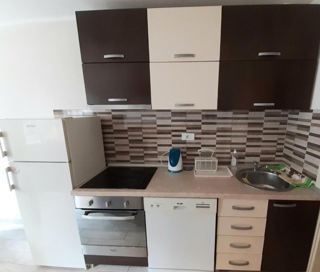 Central Apartment With Garage Novi Sad Exterior foto